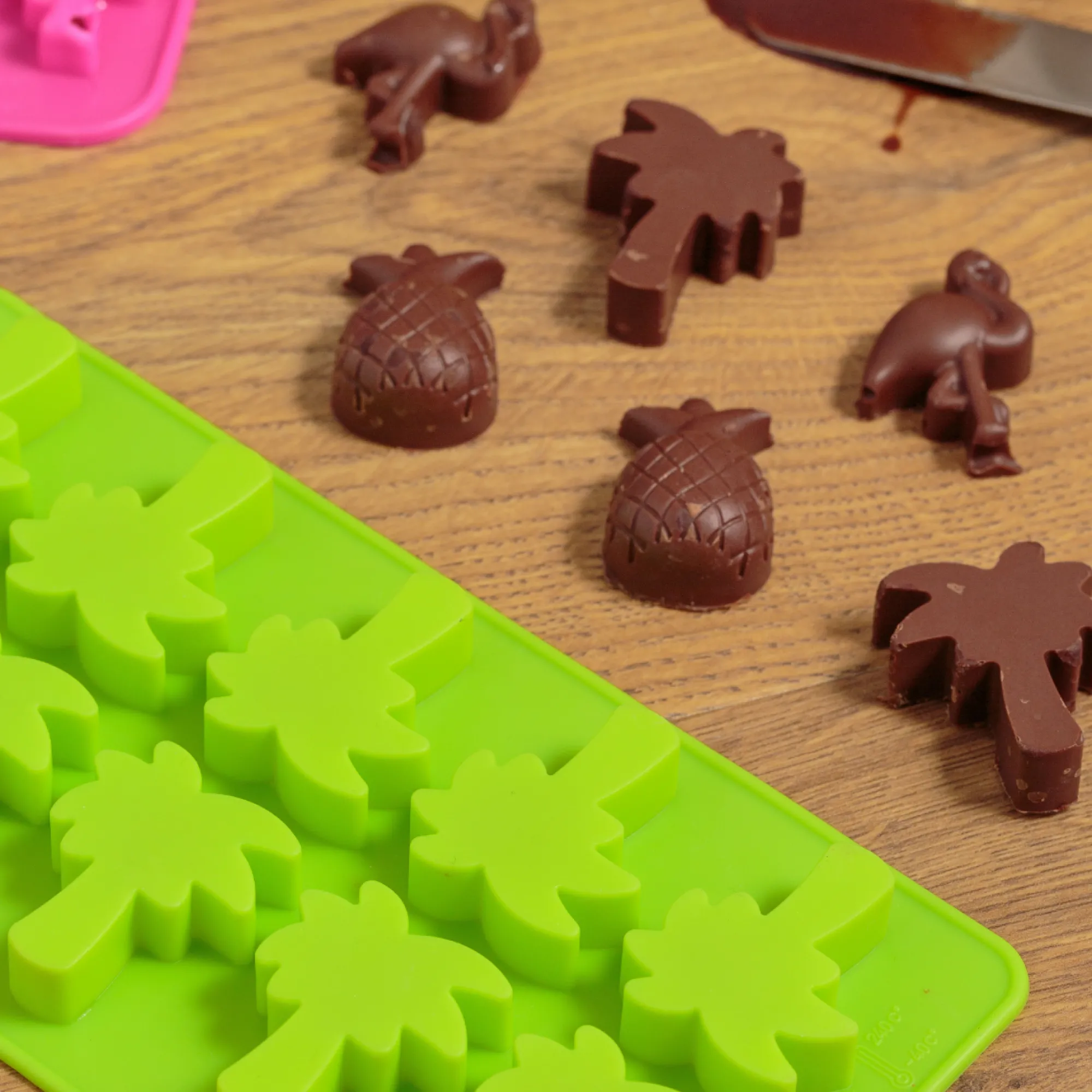 Chocolate Making Tools>Mason Cash Palm Tree Chocolate Mould