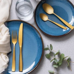 Plates><noscript><img width=
