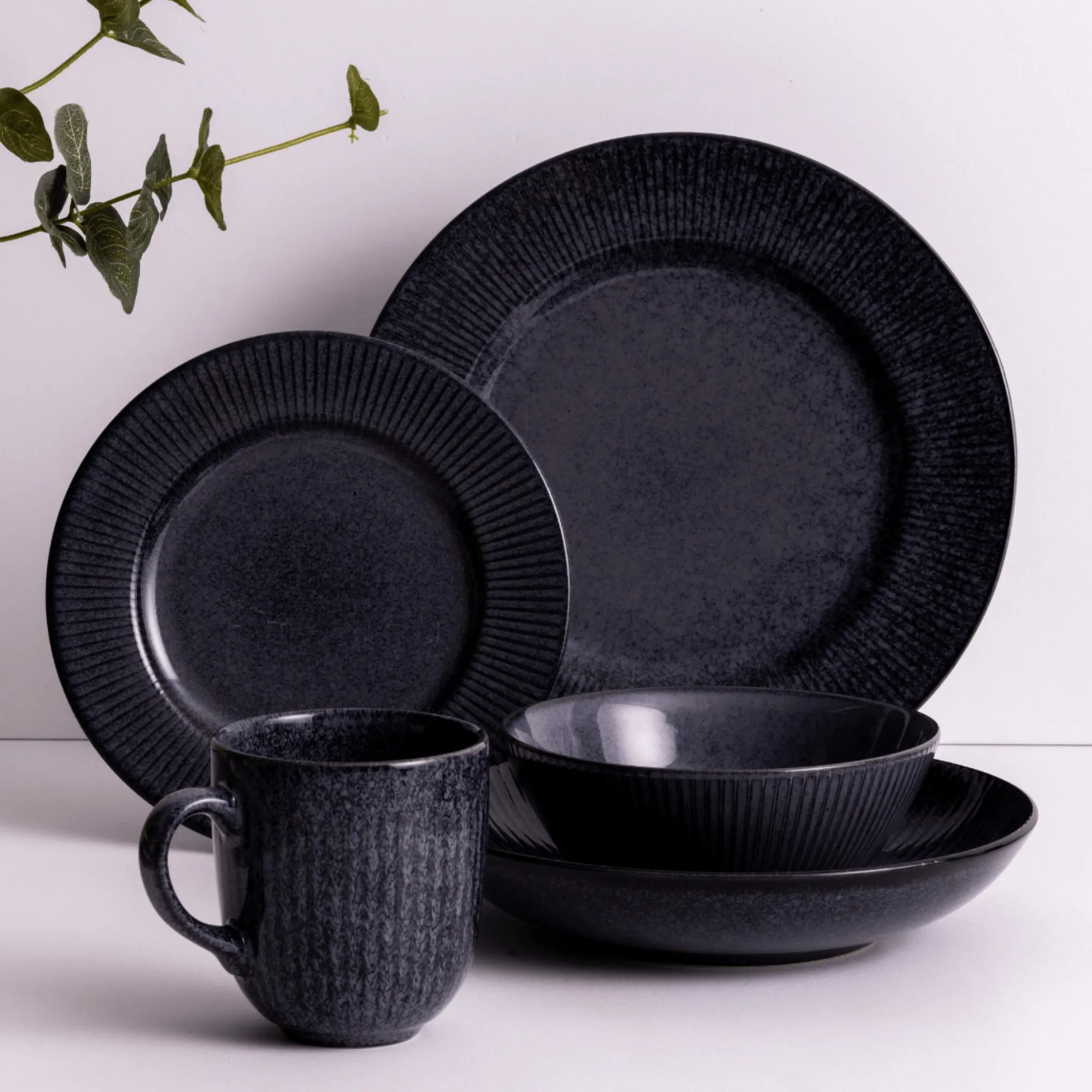 Bowls>Mason Cash Reactive Linear Set Of 4 Black Bowls 16cm